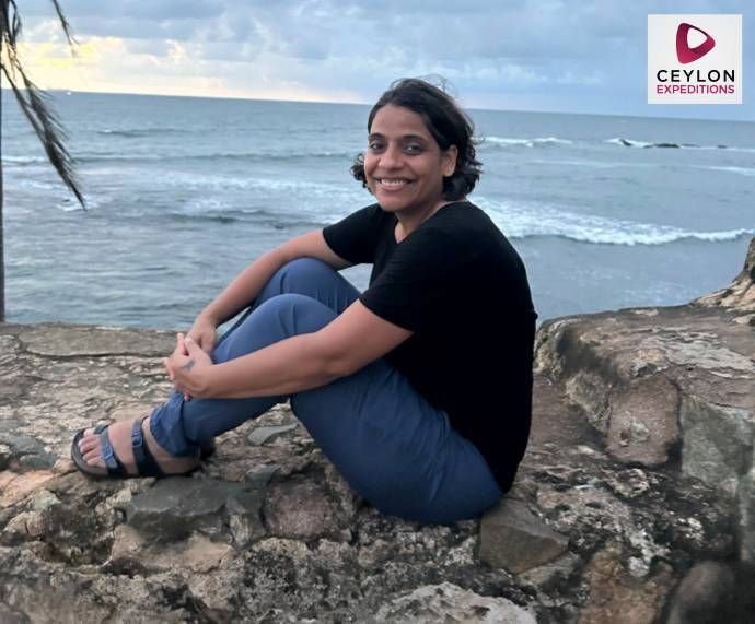 girl-sitting-near-beach-ceylon-expeditions-travels-sri-lanka