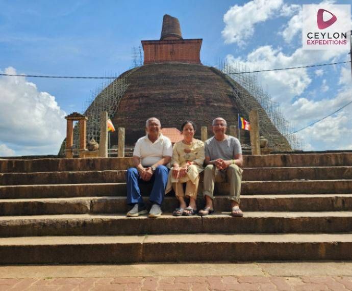 tourists-infront-of-jetawanaramaya-stupa-family-trip-with-ceylon-expeditions