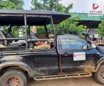 safari-jeep-yala-national-park-ceylon-expeditions