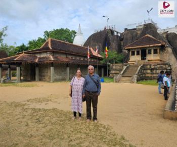 isurumuniya-anuradhapura-sacred-city-sightseeing-Anuradhaprua